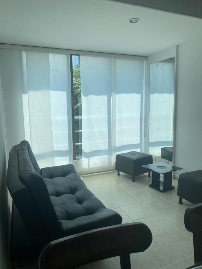 Apartaestudio Amoblado Con Excelente Ubicacion Apartment Pereira Exterior foto