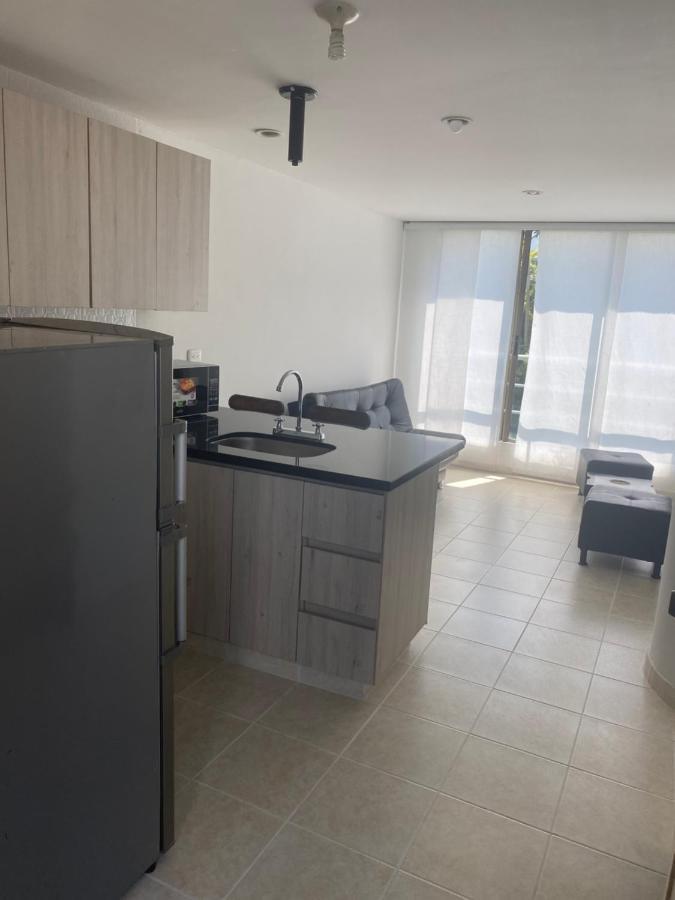 Apartaestudio Amoblado Con Excelente Ubicacion Apartment Pereira Exterior foto
