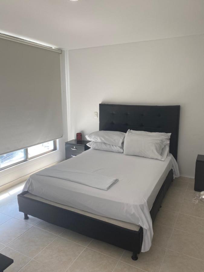 Apartaestudio Amoblado Con Excelente Ubicacion Apartment Pereira Exterior foto